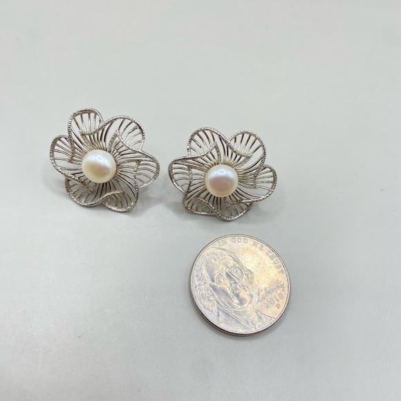 Sterling Silver Cultured Pearl Filigree Large Flower Earrings - Picture 4 of 6